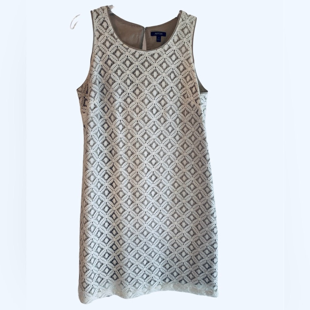 Apt. 9 dress tan ivory diamond lace overlay shift style size medium sleeveless!